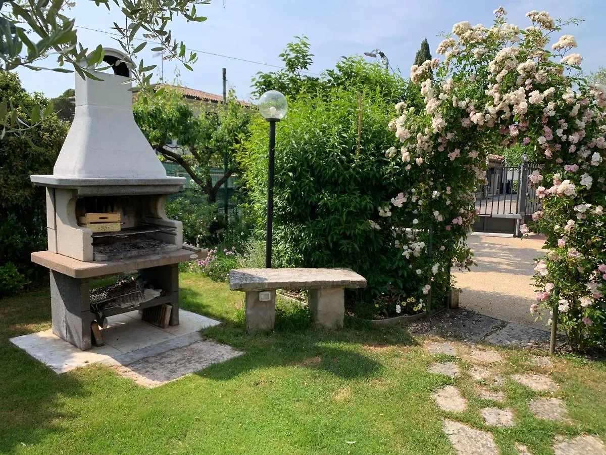 Haus Romagnoli Residence Lazise Aparthotel